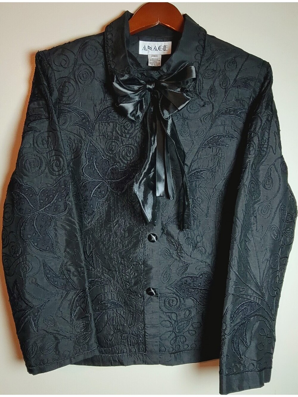 ANAGE Black Embroidered Jacket with Satin Bow Tie Collar L